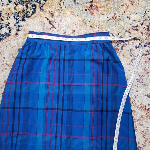 Sold - Pendleton Wool Skirt with Pockets - Picture 10 of 15